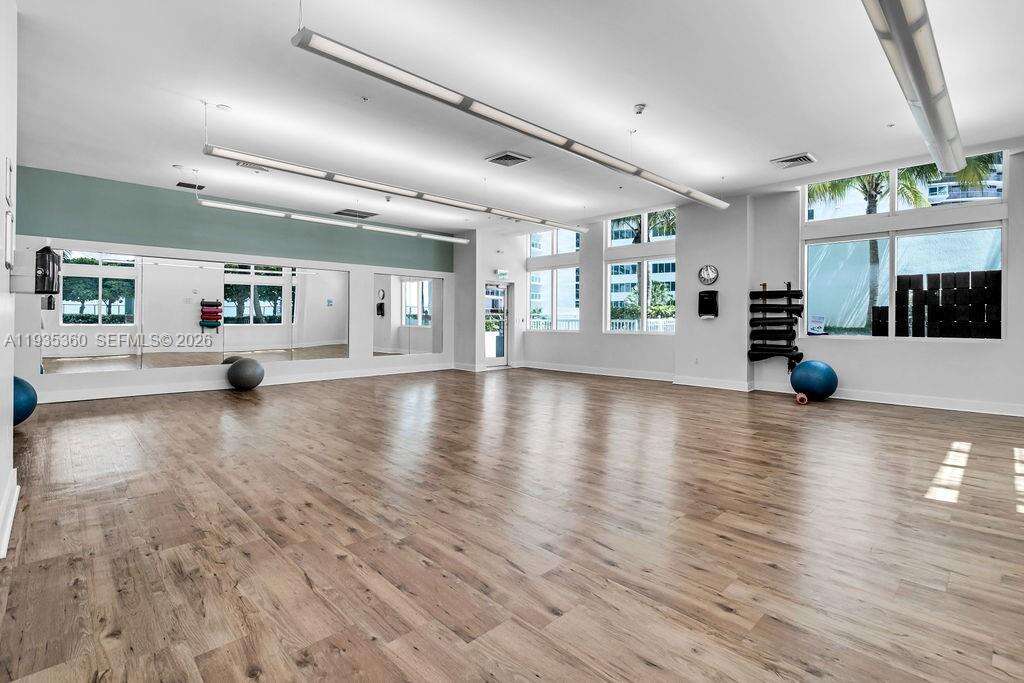 Quantum On The Bay at 1900 Bayshore Dr, Miami, FL 33132 - For Rent photo 49