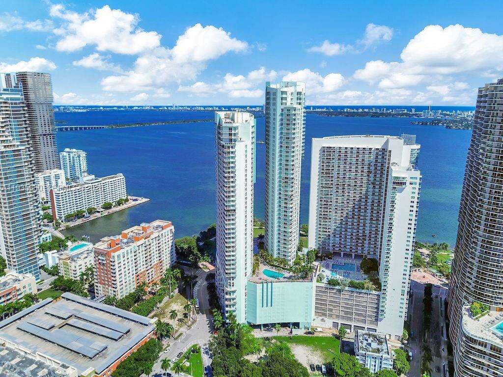 Quantum On The Bay at 1900 Bayshore Dr, Miami, FL 33132 - For Rent photo 54