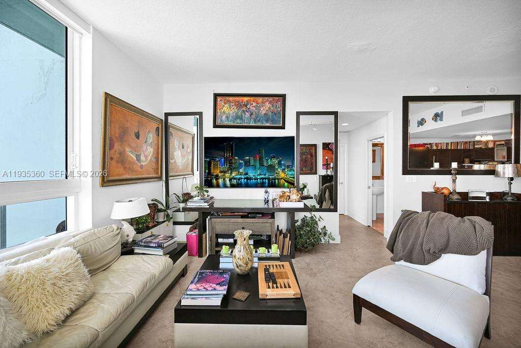 Quantum On The Bay at 1900 Bayshore Dr, Miami, FL 33132 - For Rent photo 8