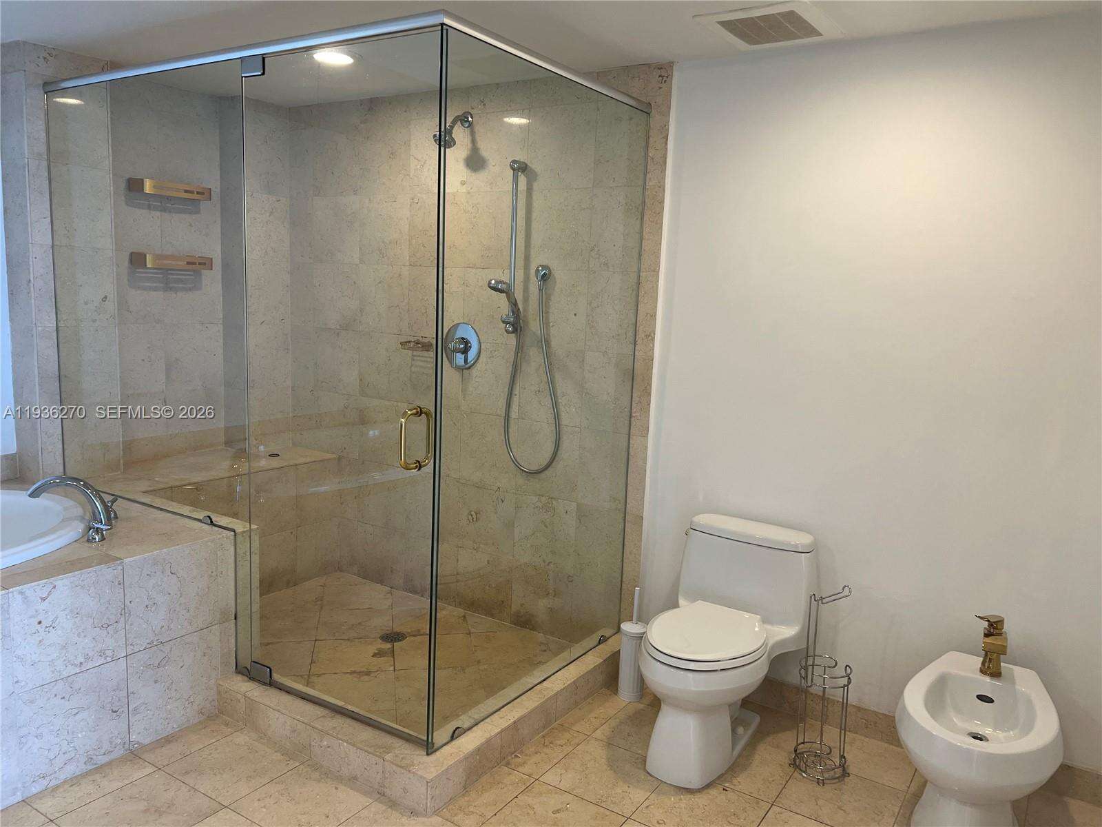 The Beach Club Two at 1830 Ocean Dr, Hallandale Beach, FL 33009 - For Rent photo 11