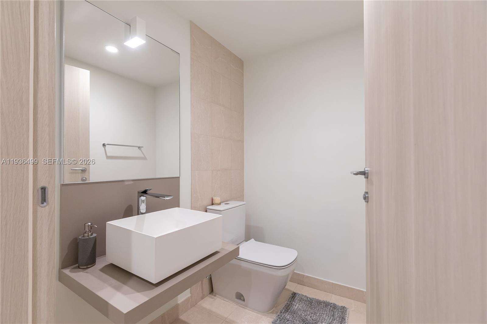 Brickell Flatiron at 1000 Brickell Plz, Miami, FL 33131 - For Rent photo 12
