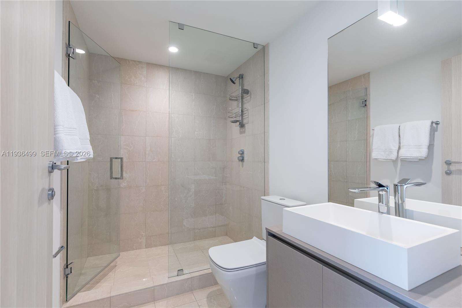 Brickell Flatiron at 1000 Brickell Plz, Miami, FL 33131 - For Rent photo 22