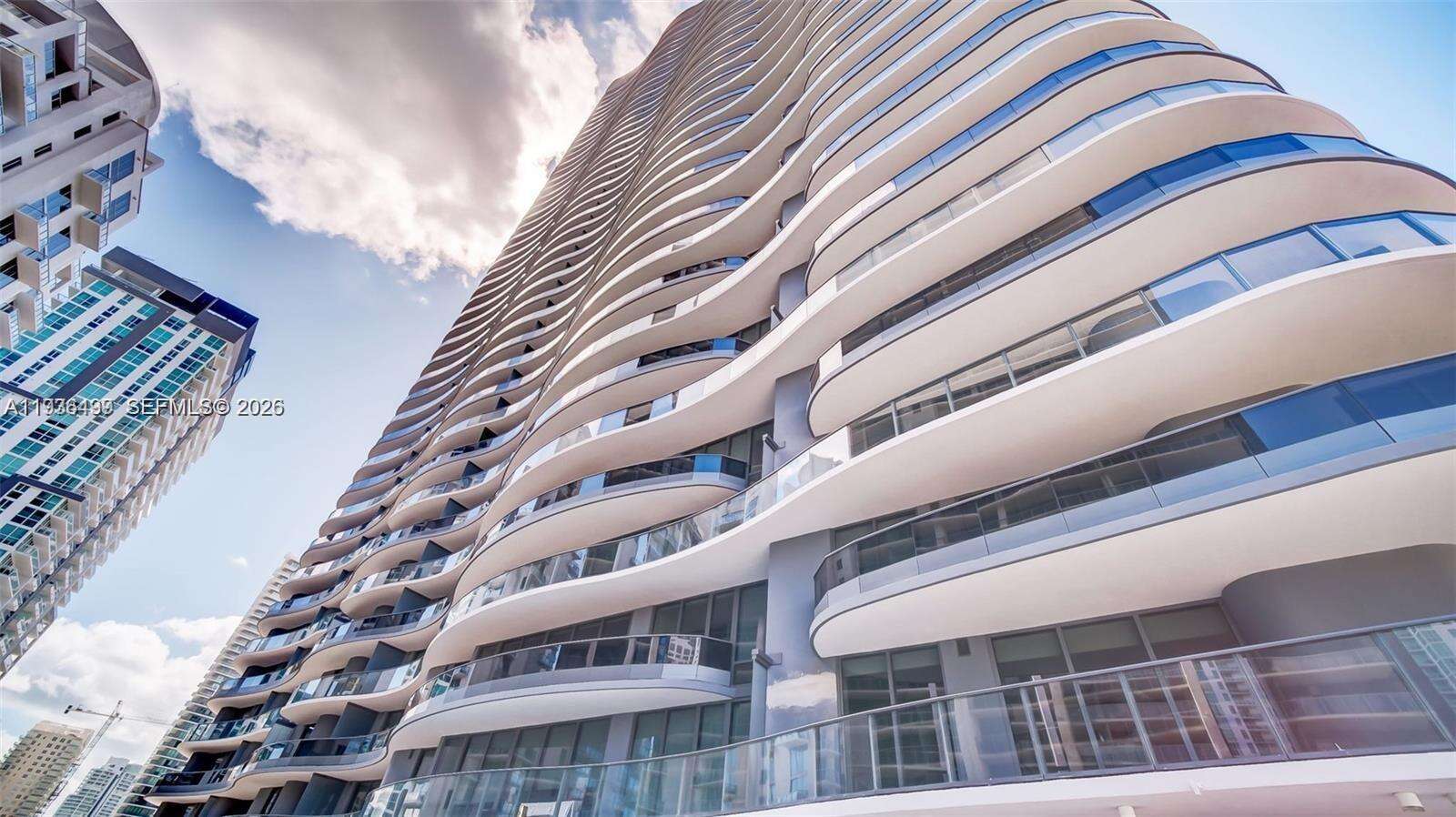 Brickell Flatiron at 1000 Brickell Plz, Miami, FL 33131 - For Rent photo 29