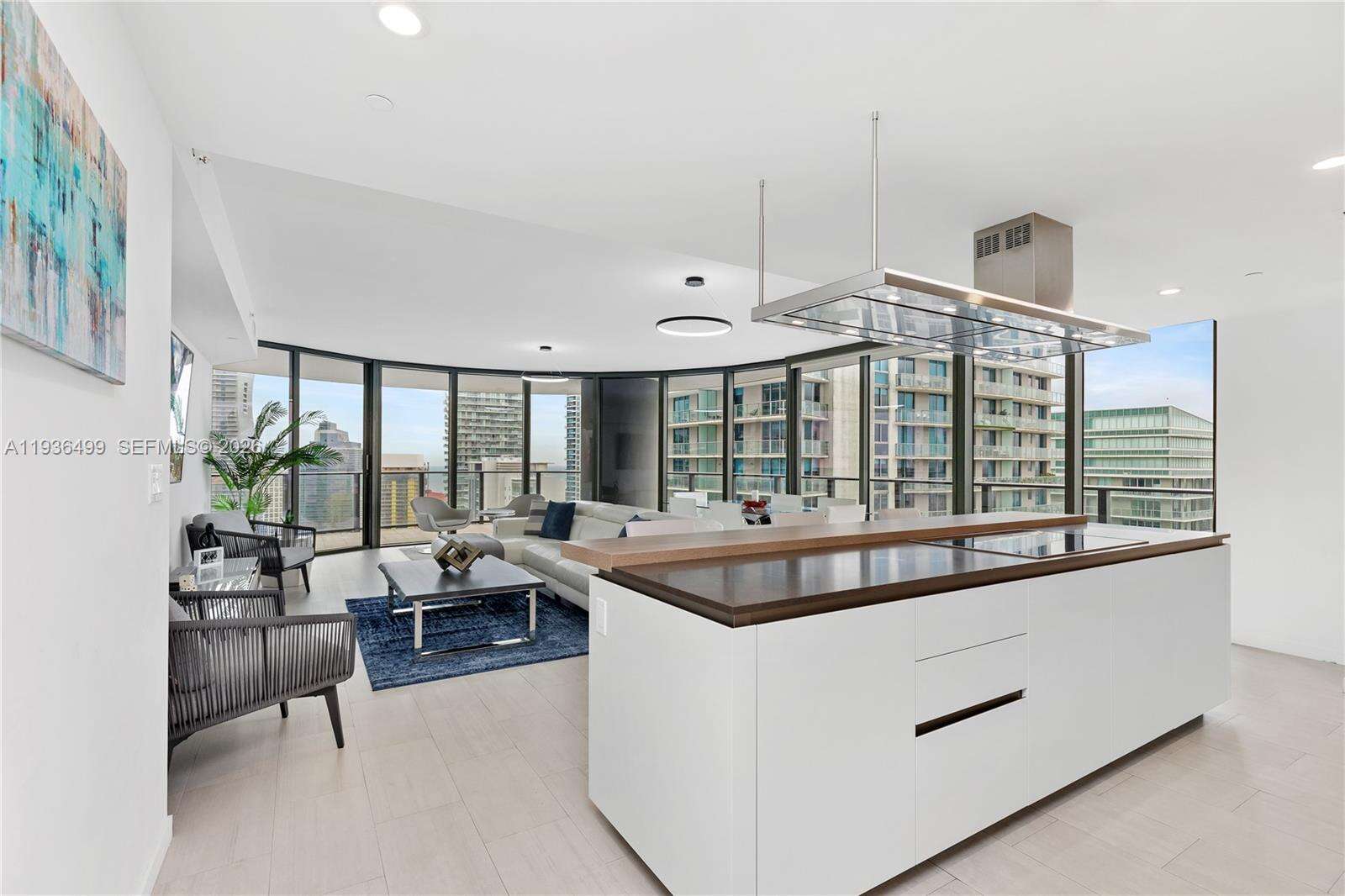 Brickell Flatiron at 1000 Brickell Plz, Miami, FL 33131 - For Rent photo 4