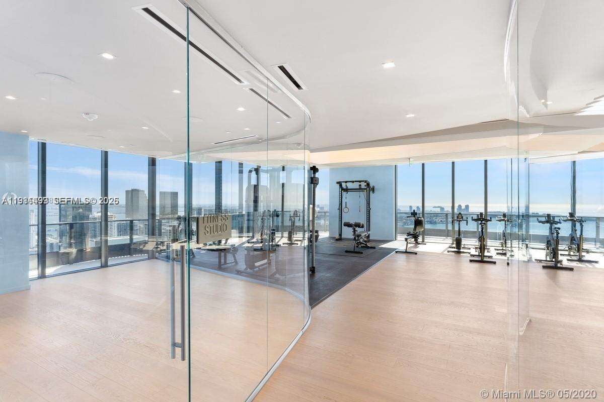Brickell Flatiron at 1000 Brickell Plz, Miami, FL 33131 - For Rent photo 40