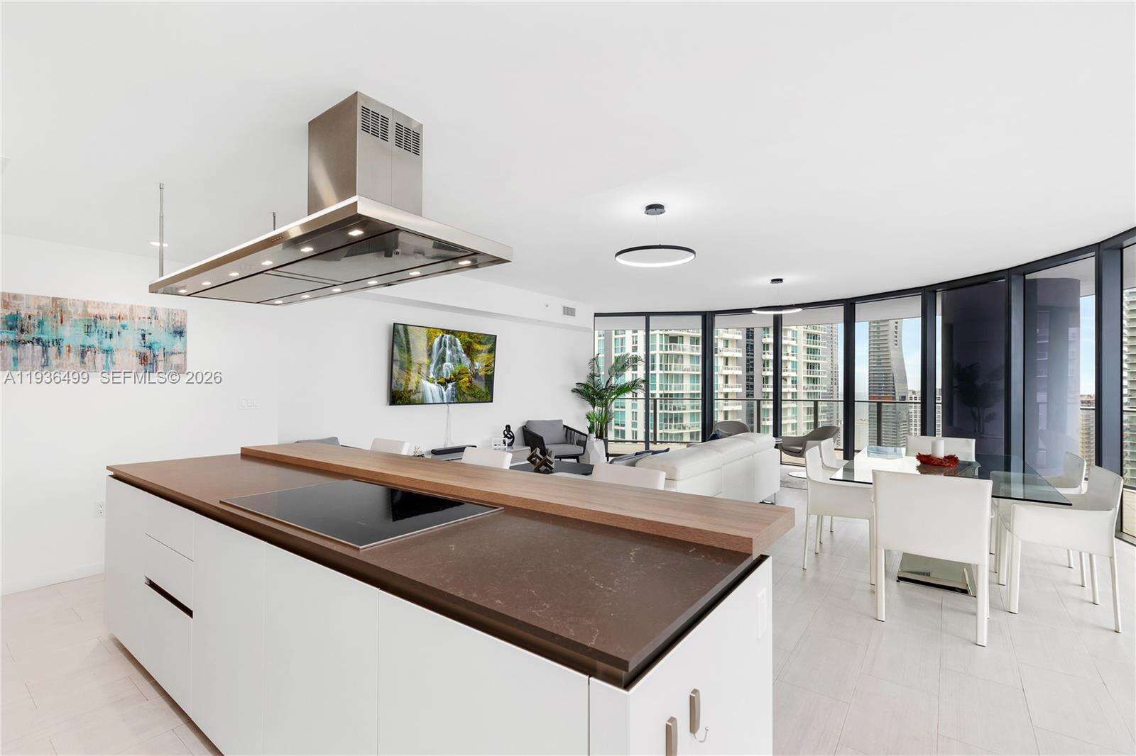 Brickell Flatiron at 1000 Brickell Plz, Miami, FL 33131 - For Rent photo 7