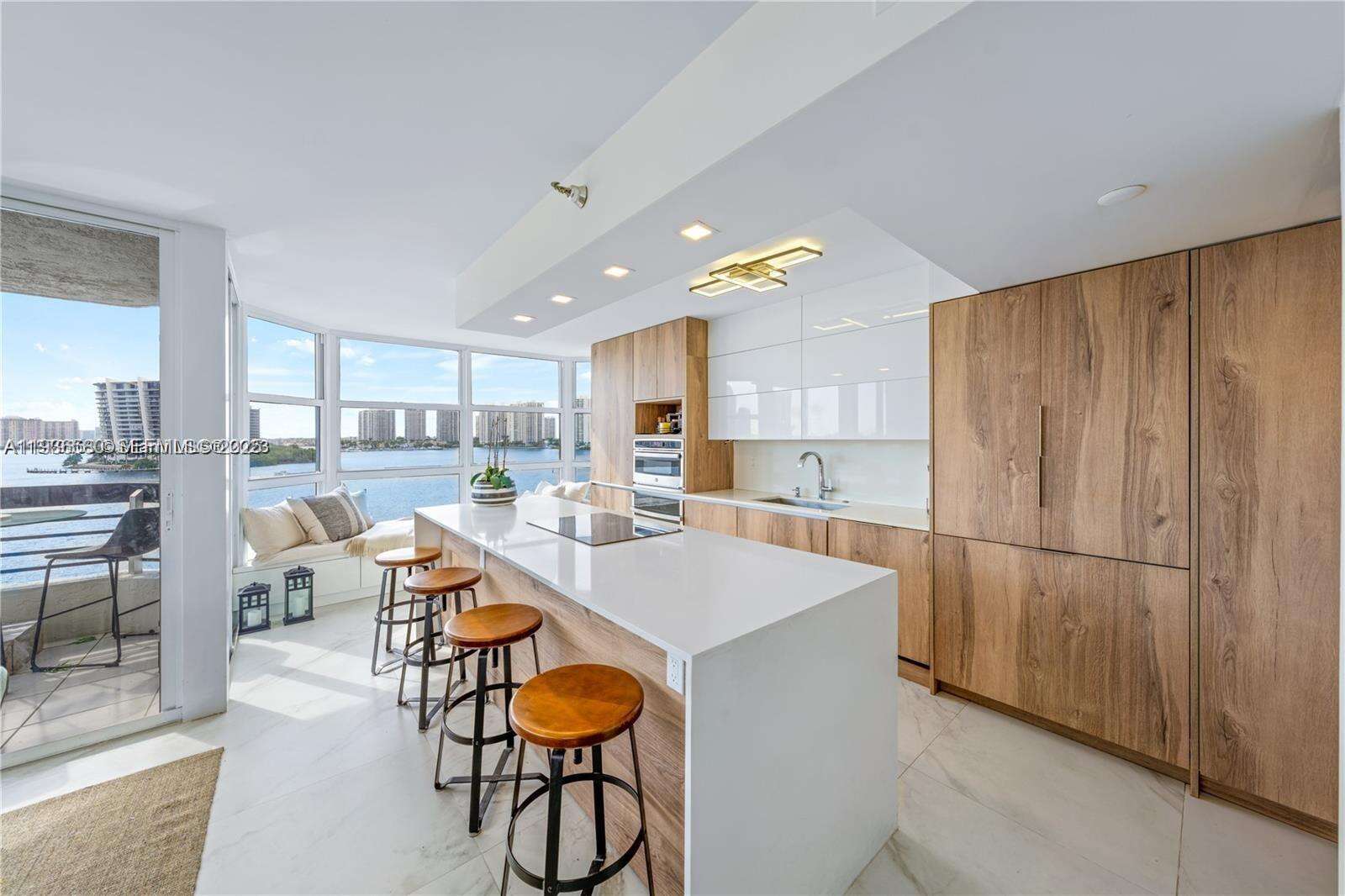 Mystic Pointe Tower 500 at 3530 Mystic Pointe Dr, Aventura, FL 33180 - For Rent photo 5