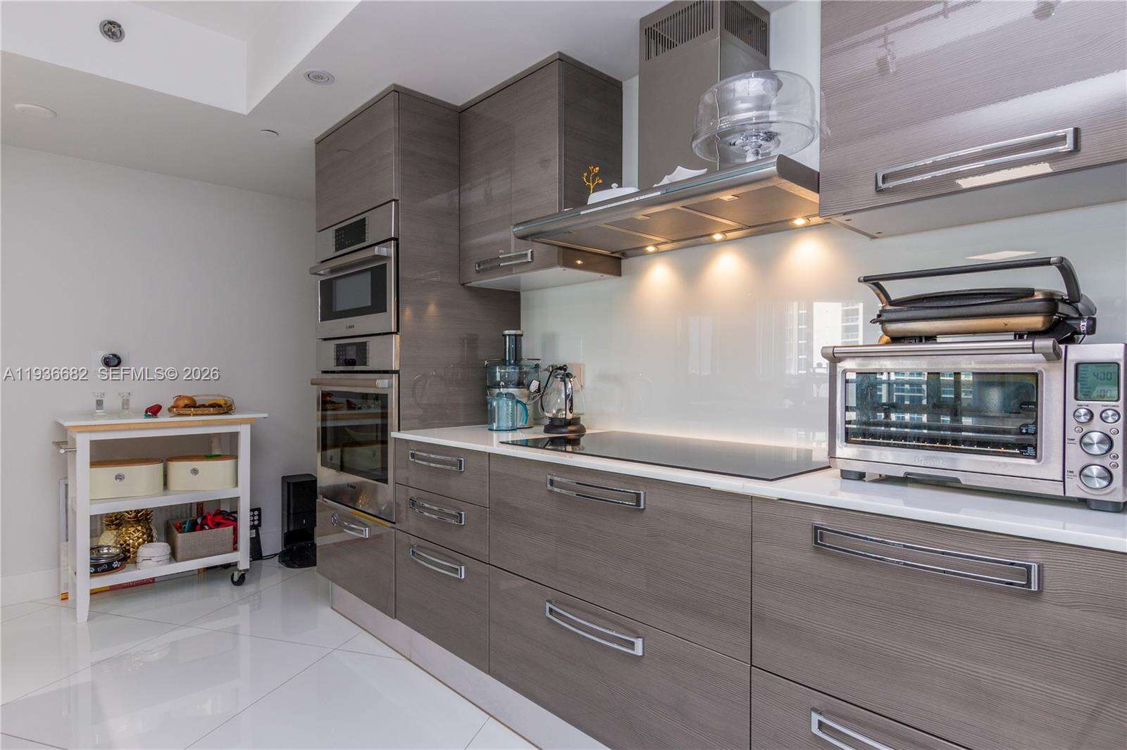 Ocean Four at 17201 Collins Ave, Sunny Isles Beach, FL 33160 - For Rent photo 8