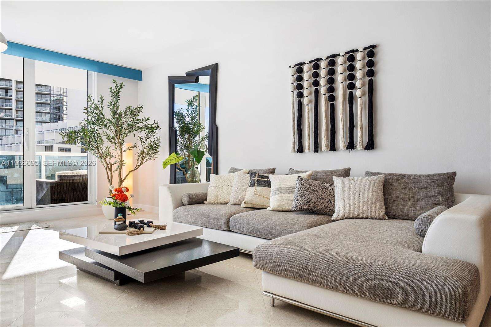 Roney Palace at 2301 Collins Ave, Miami Beach, FL 33139 - For Rent photo 14