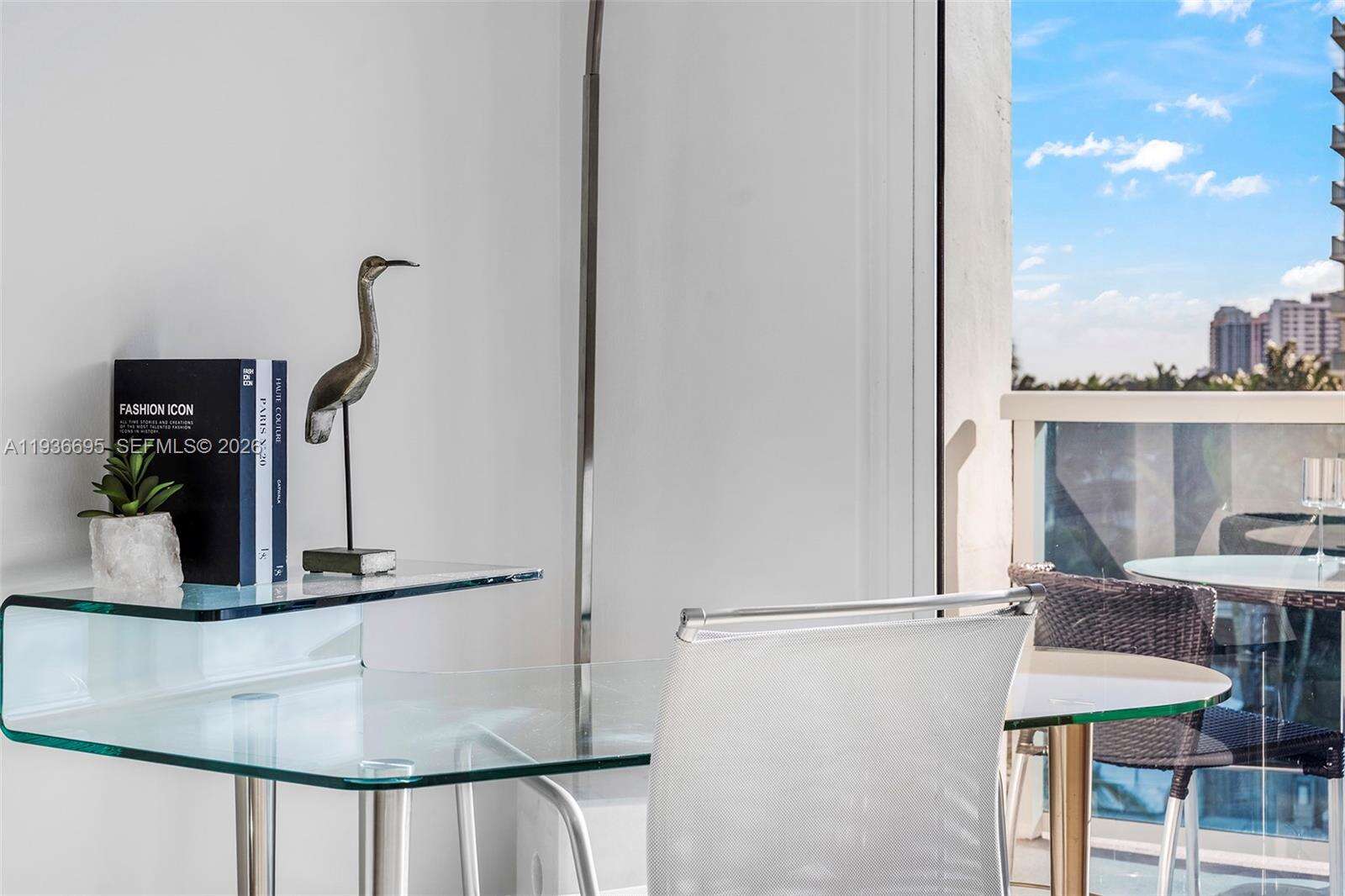 Roney Palace at 2301 Collins Ave, Miami Beach, FL 33139 - For Rent photo 15