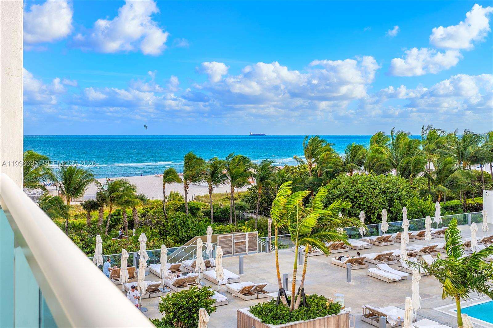 Roney Palace at 2301 Collins Ave, Miami Beach, FL 33139 - For Rent photo 22
