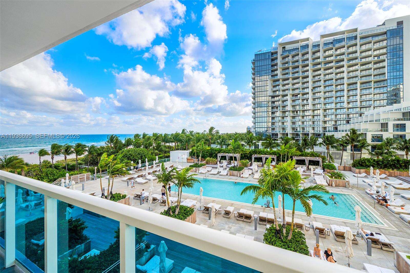 Roney Palace at 2301 Collins Ave, Miami Beach, FL 33139 - For Rent photo 4