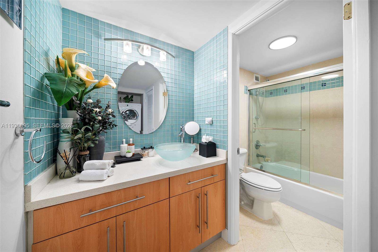 Roney Palace at 2301 Collins Ave, Miami Beach, FL 33139 - For Rent photo 39