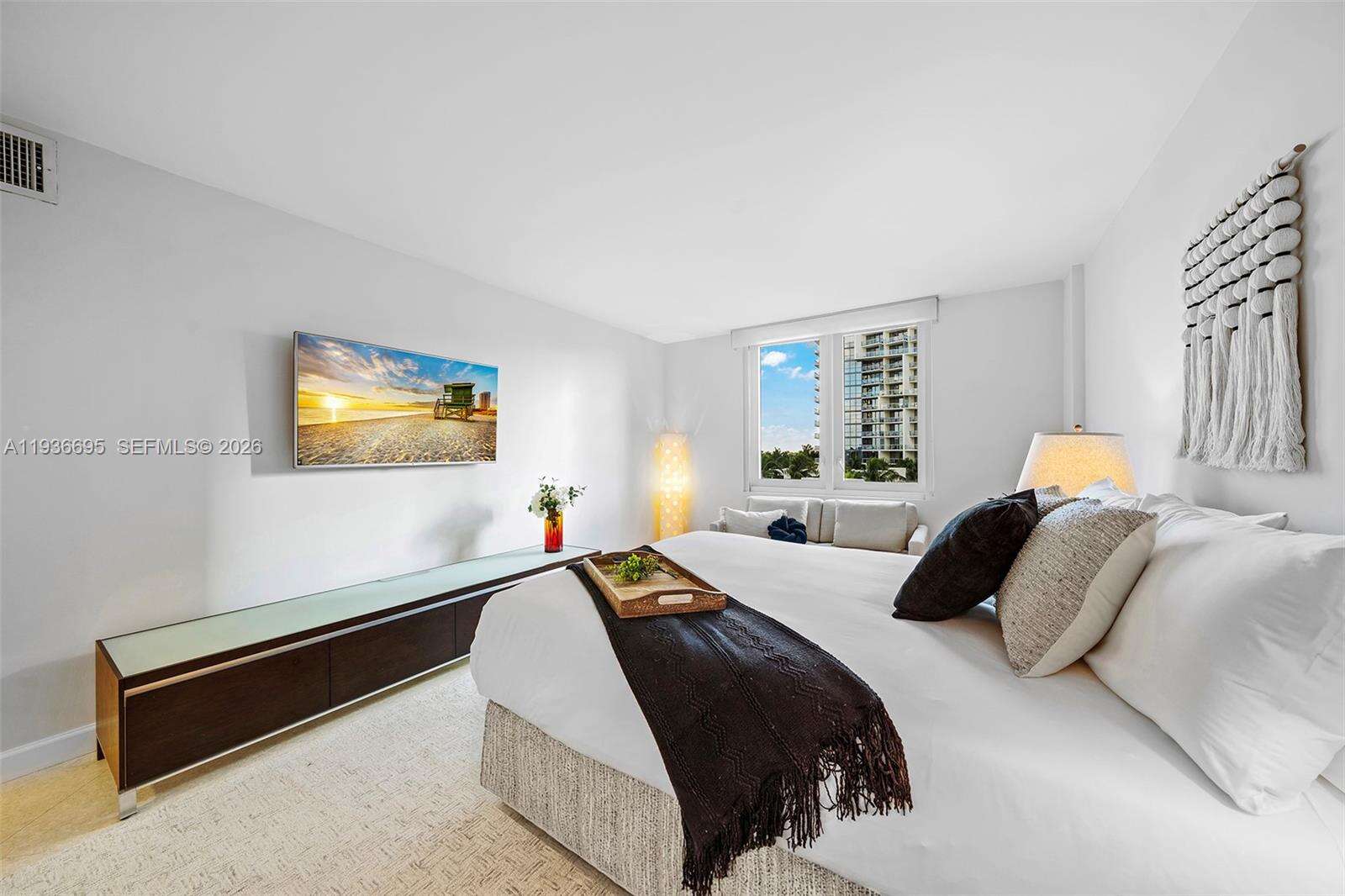 Roney Palace at 2301 Collins Ave, Miami Beach, FL 33139 - For Rent photo 56