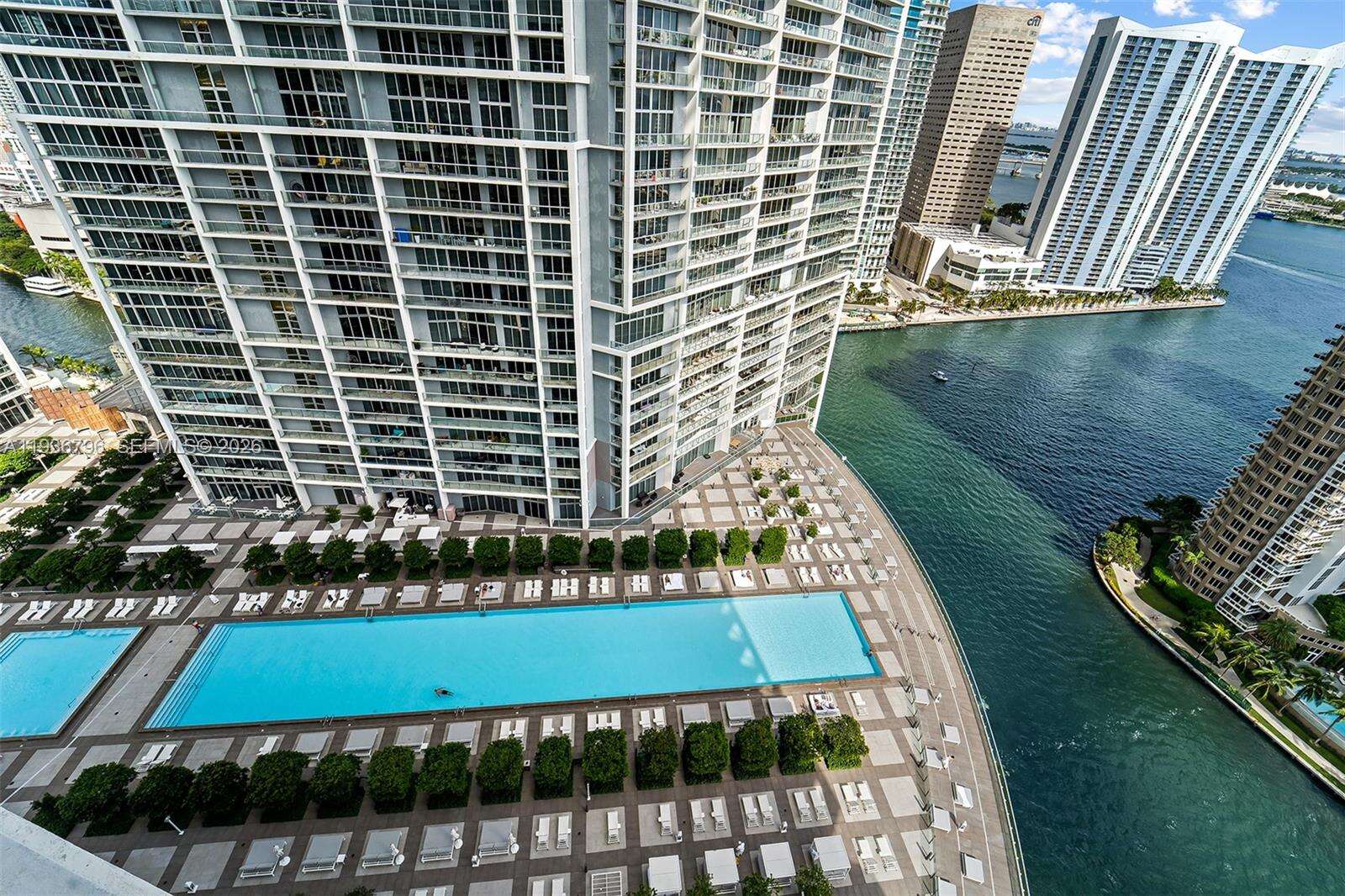 Icon Brickell 2 at 495 Brickell Ave, Miami, FL 33131 - For Rent photo 25