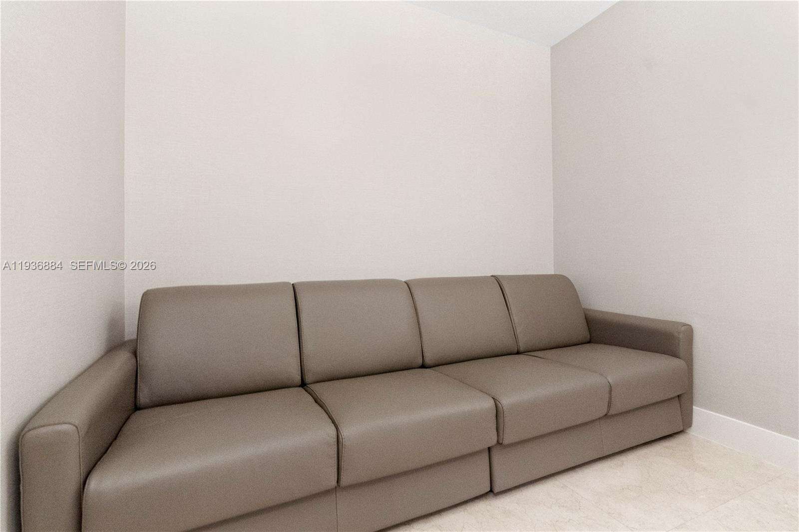 Blue Diamond at 4779 Collins Ave, Miami Beach, FL 33140 - For Rent photo 19