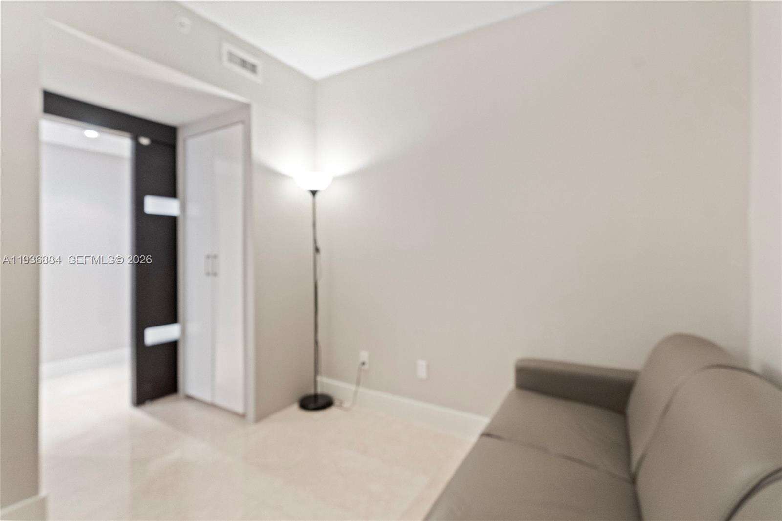 Blue Diamond at 4779 Collins Ave, Miami Beach, FL 33140 - For Rent photo 21