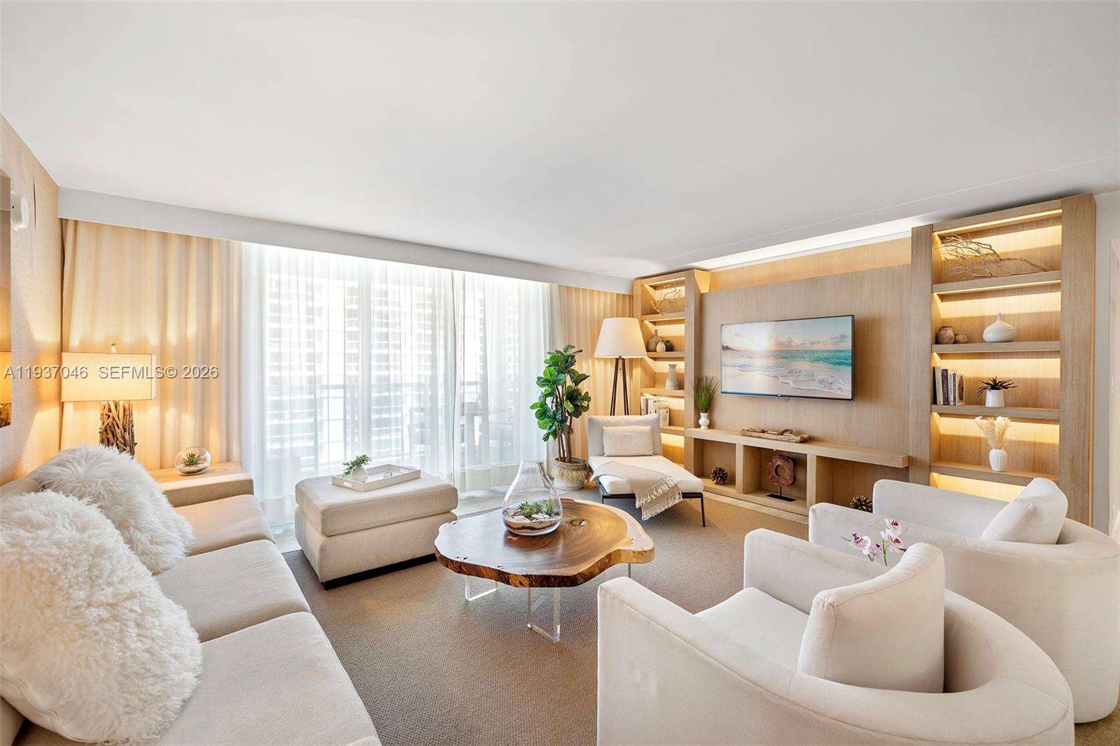 1 Hotel & Homes at 102 24 St, Miami Beach, FL 33139 - For Rent photo 1