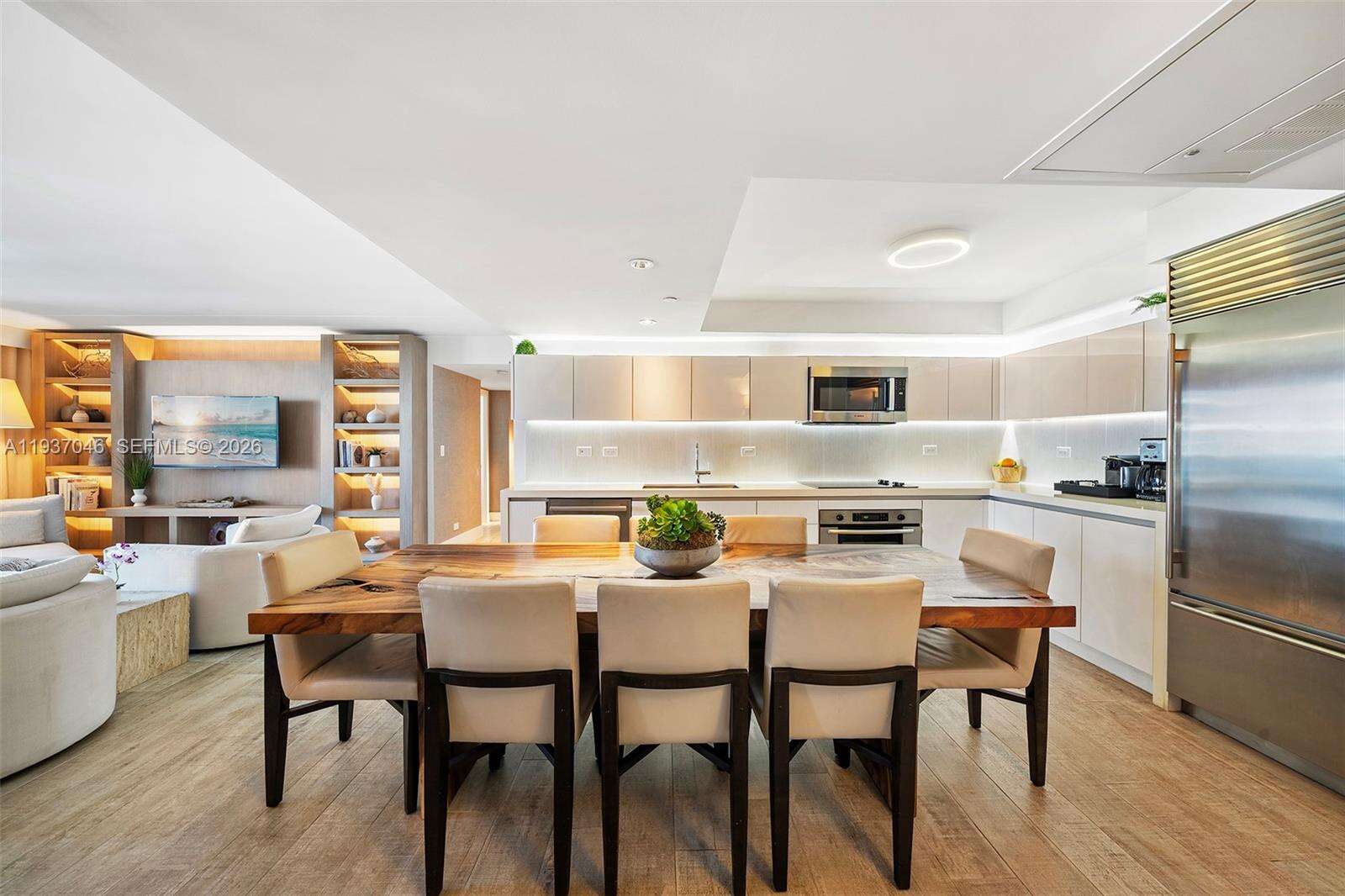 1 Hotel & Homes at 102 24 St, Miami Beach, FL 33139 - For Rent photo 2