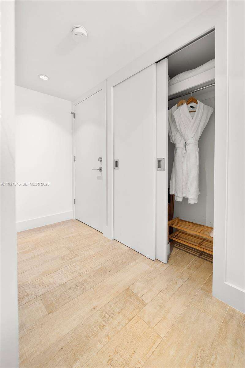 1 Hotel & Homes at 102 24 St, Miami Beach, FL 33139 - For Rent photo 19