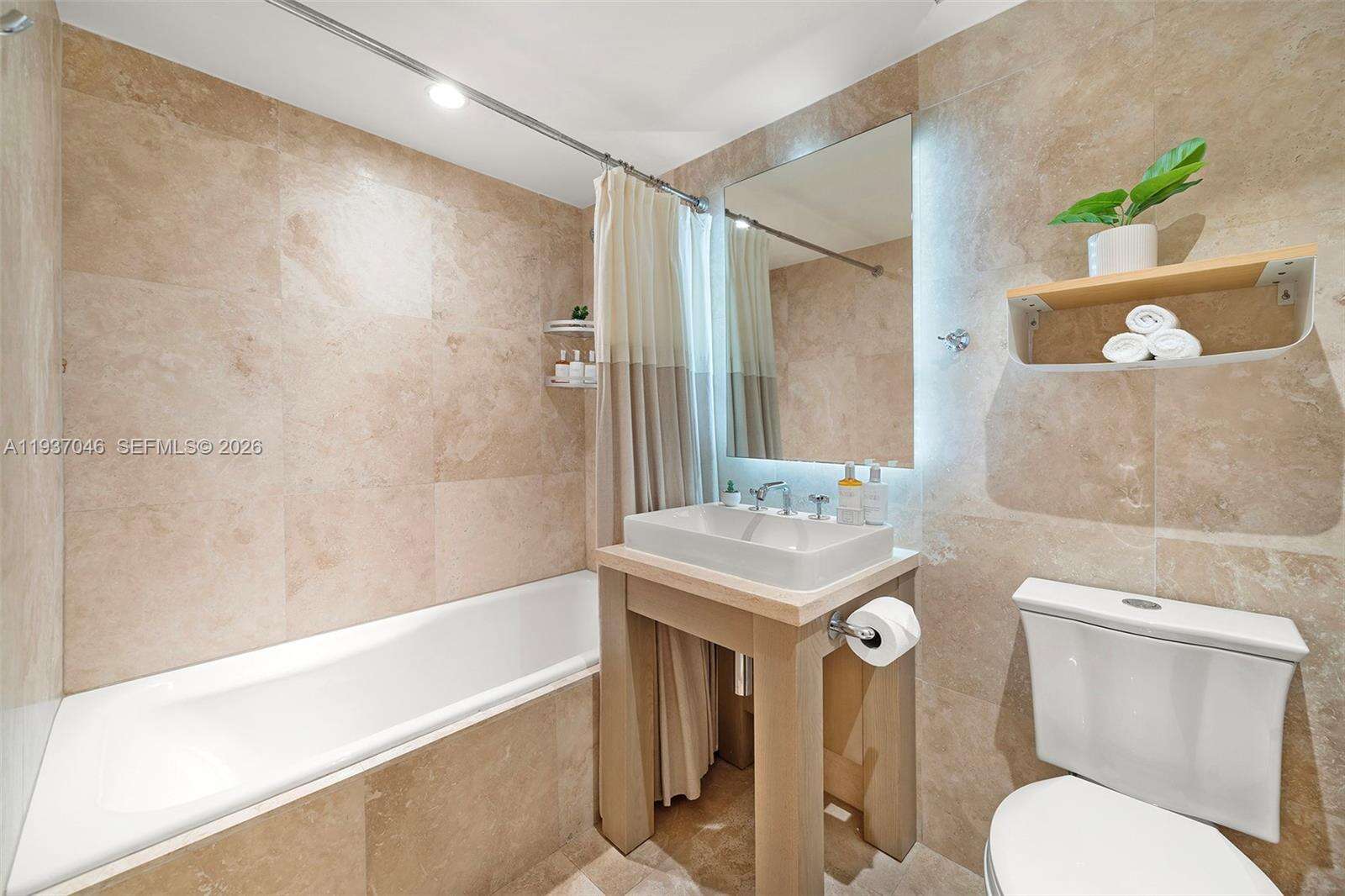1 Hotel & Homes at 102 24 St, Miami Beach, FL 33139 - For Rent photo 27