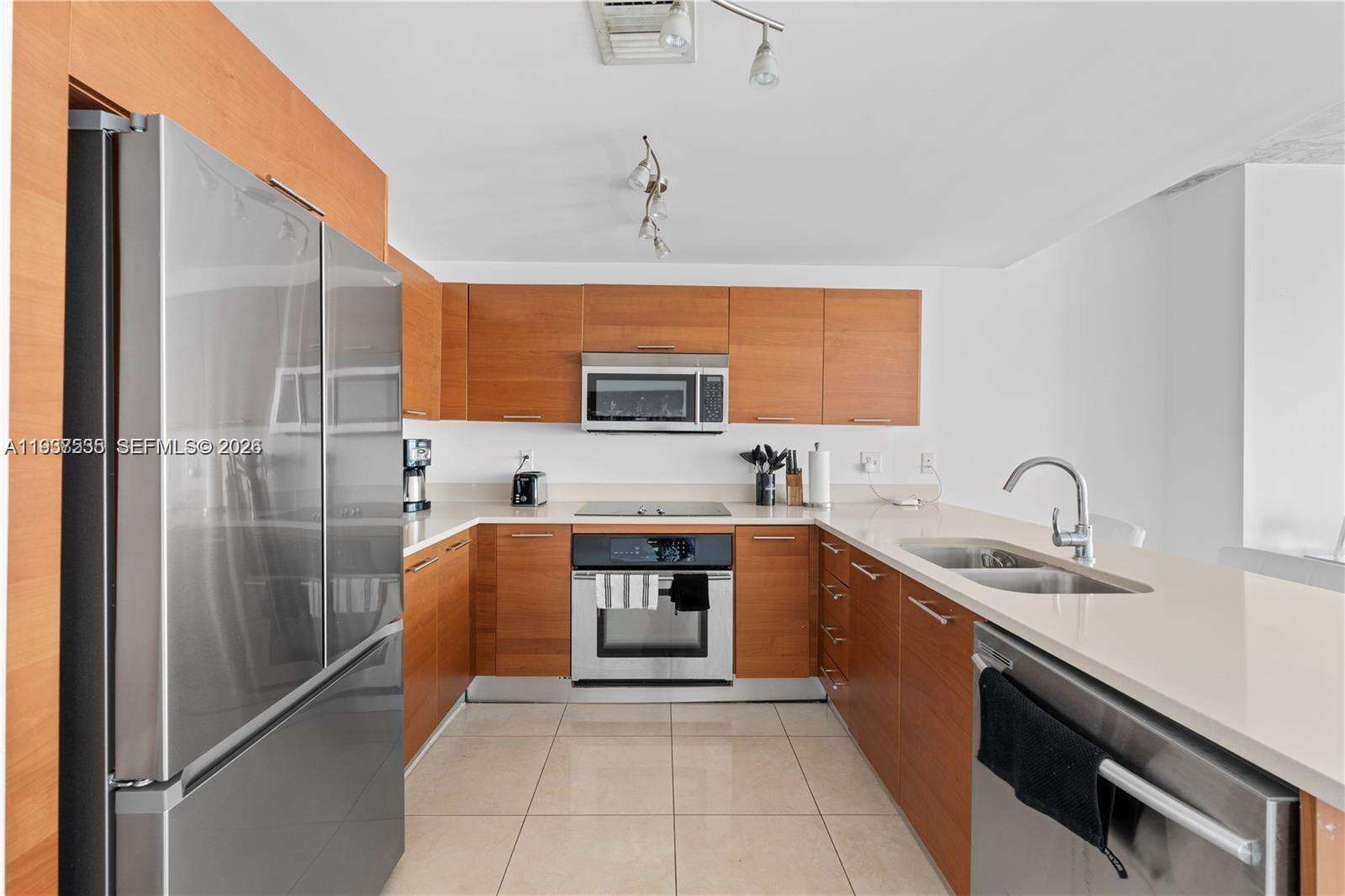 Midblock at 3250 1 Ave, Miami, FL 33137 - For Rent photo 5