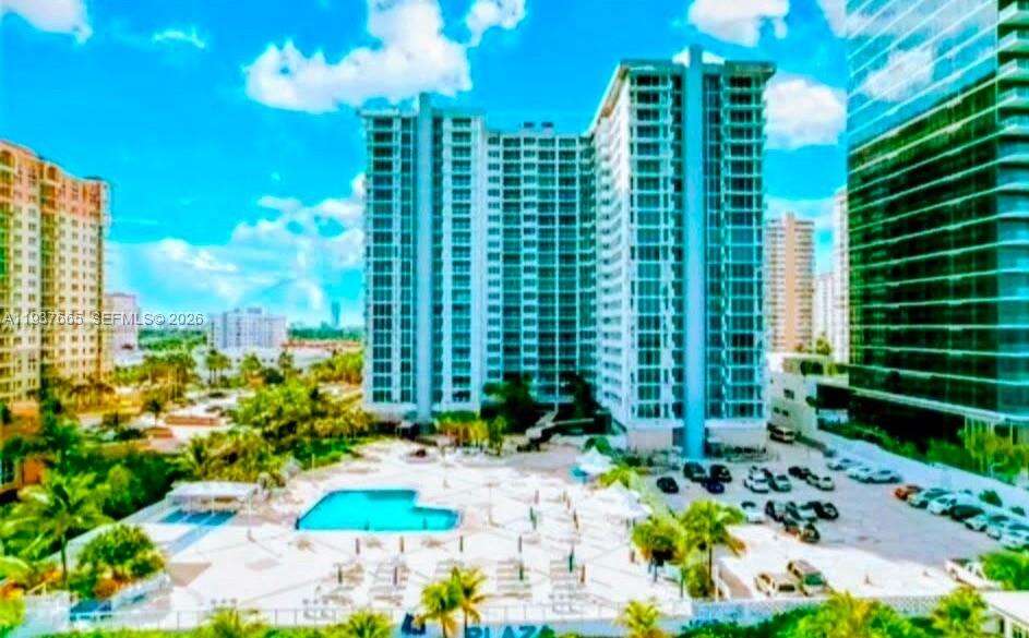 Parker Plaza at 2030 Ocean Dr, Hallandale Beach, FL 33009 - For Rent photo 2