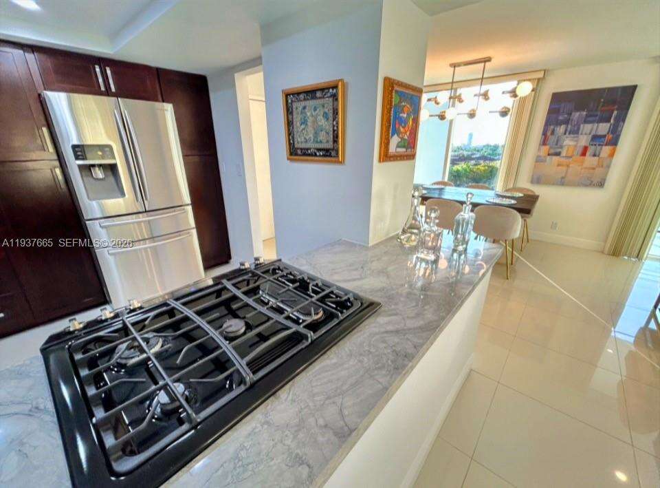 Parker Plaza at 2030 Ocean Dr, Hallandale Beach, FL 33009 - For Rent photo 17