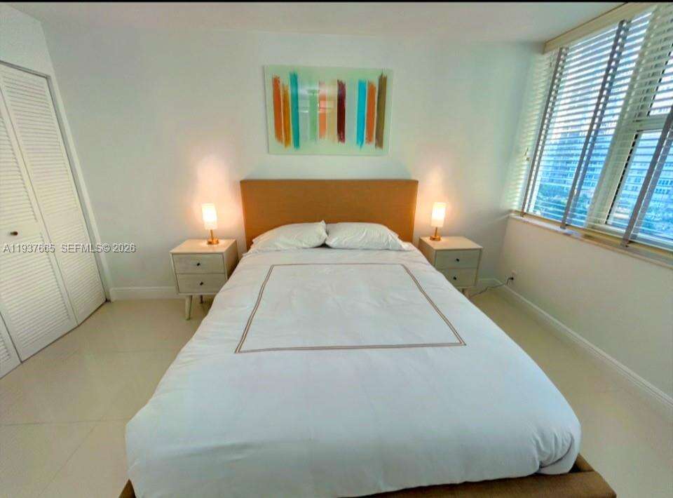 Parker Plaza at 2030 Ocean Dr, Hallandale Beach, FL 33009 - For Rent photo 35