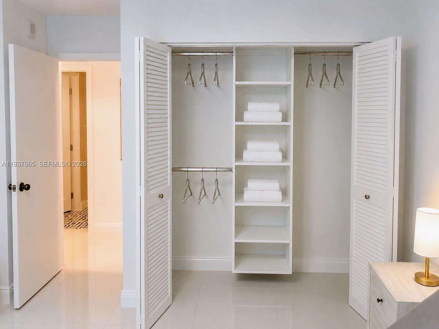 Parker Plaza at 2030 Ocean Dr, Hallandale Beach, FL 33009 - For Rent photo 39