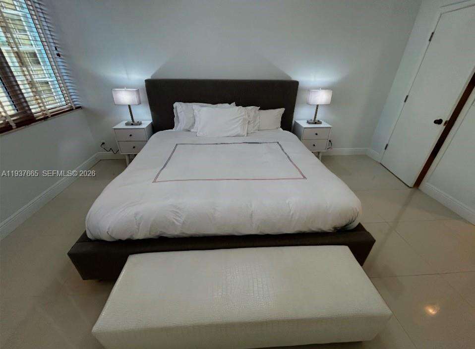 Parker Plaza at 2030 Ocean Dr, Hallandale Beach, FL 33009 - For Rent photo 46