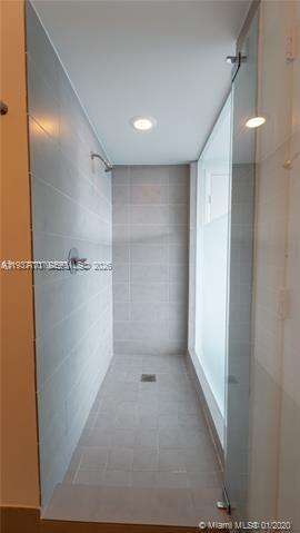 Mint at 92 3 St, Miami, FL 33130 - For Rent photo 16