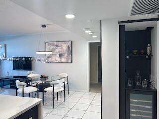 Roney Palace at 2301 Collins Ave, Miami Beach, FL 33139 - For Rent photo 15