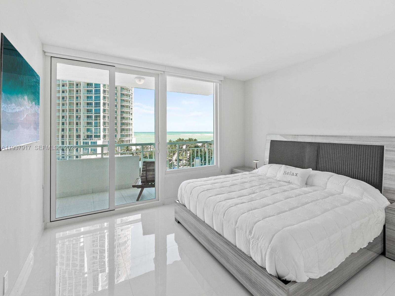 South Pointe Towers at 400 Pointe Dr, Miami Beach, FL 33139 - For Rent photo 18
