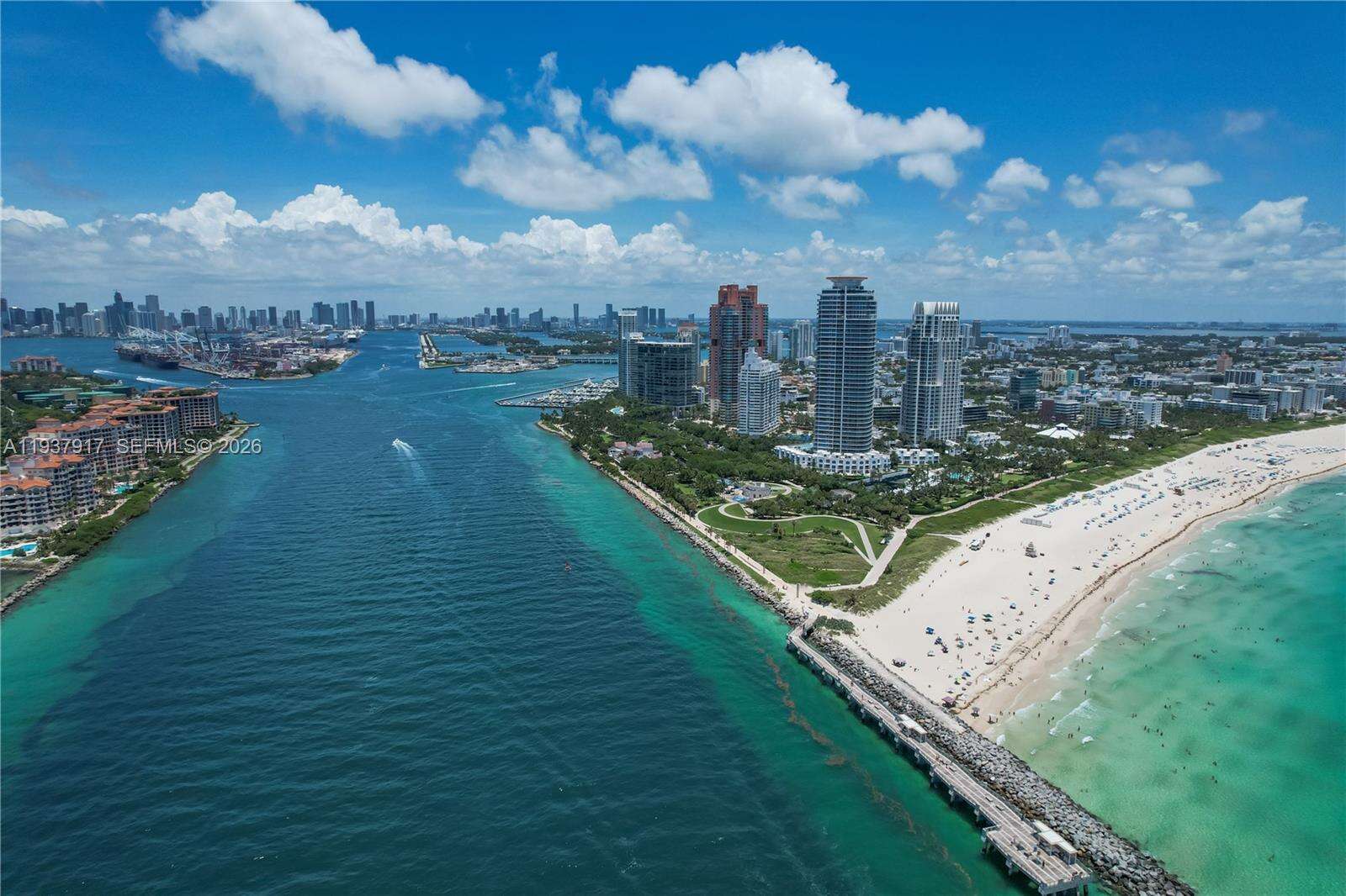 South Pointe Towers at 400 Pointe Dr, Miami Beach, FL 33139 - For Rent photo 27