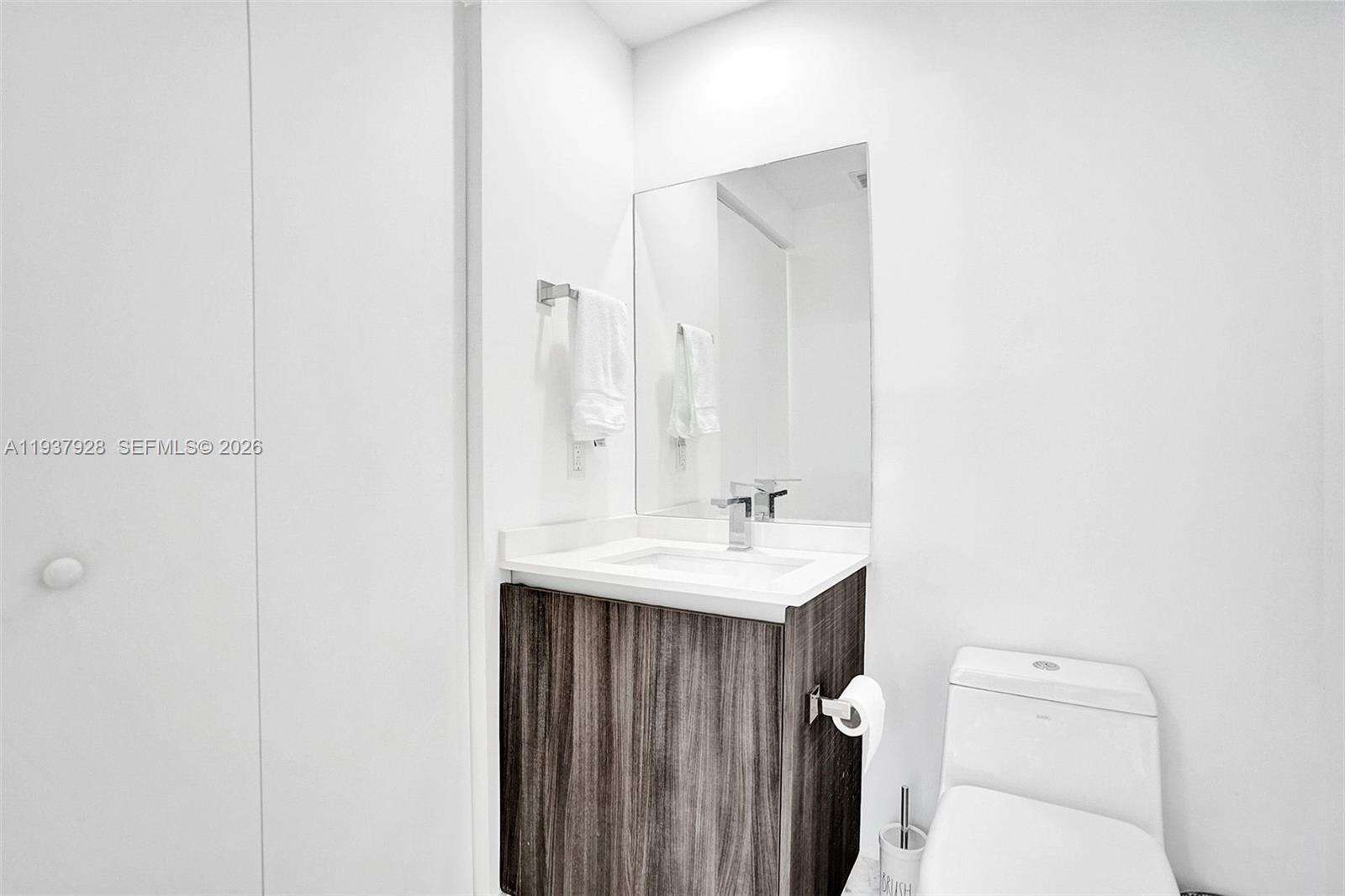 Aria On The Bay at Miami, FL 33132 - For Rent photo 5