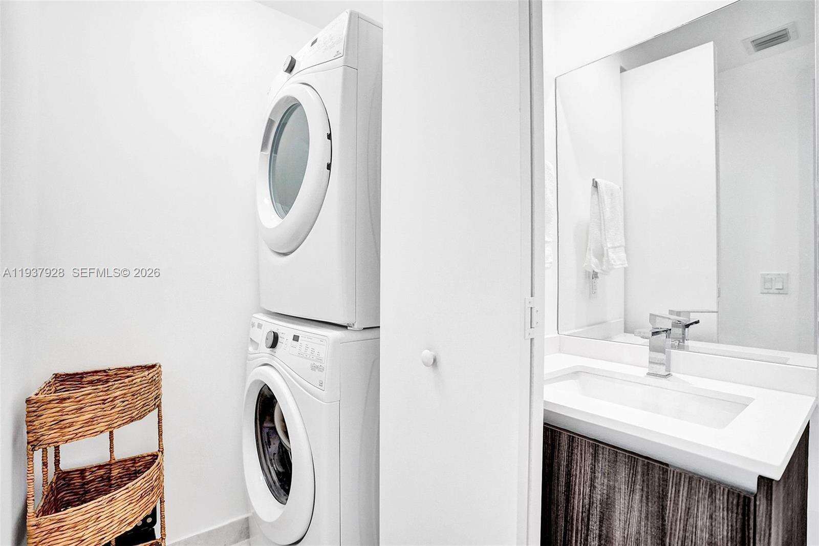 Aria On The Bay at Miami, FL 33132 - For Rent photo 6