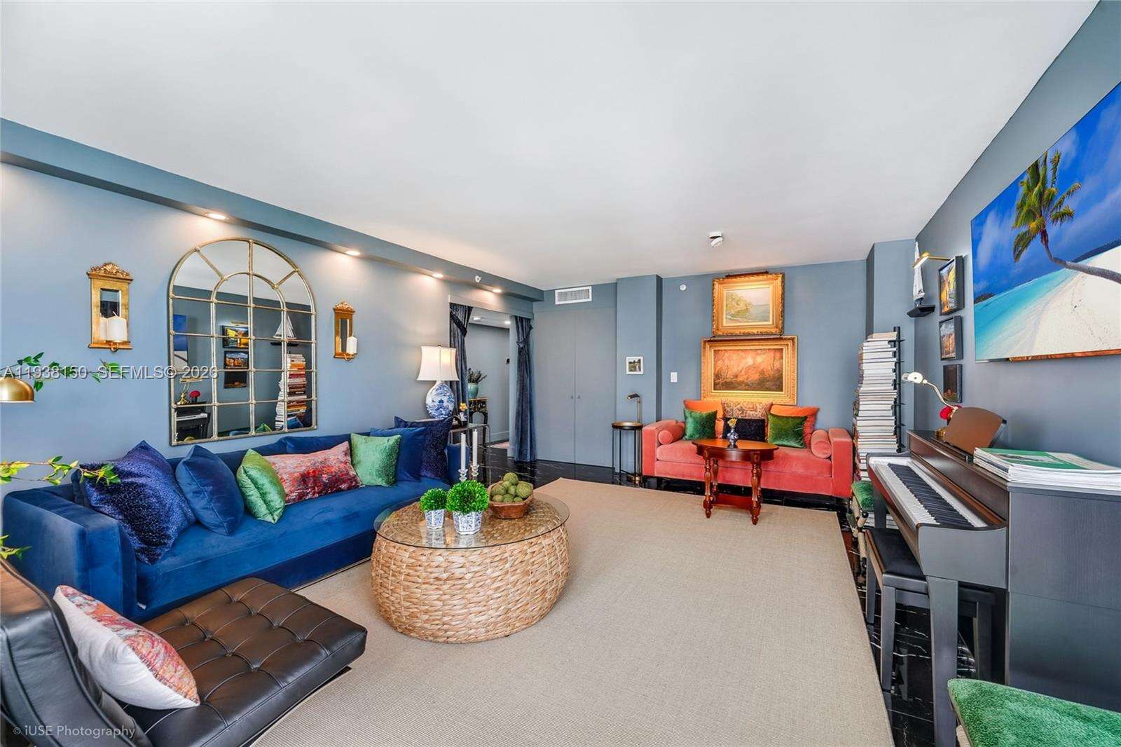 Club Atlantis at 2555 Collins Ave, Miami Beach, FL 33140 - For Rent photo 3