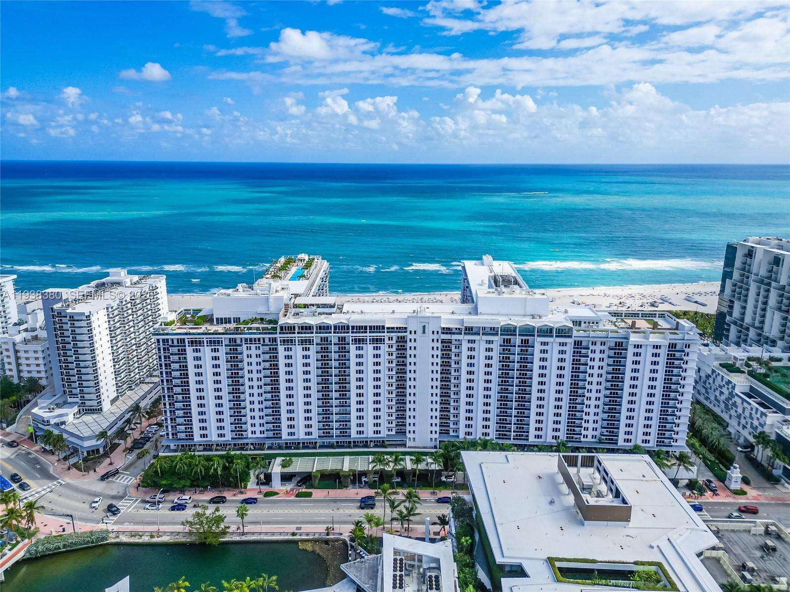 Roney Palace at 2301 Collins Ave, Miami Beach, FL 33139 - For Rent photo 1