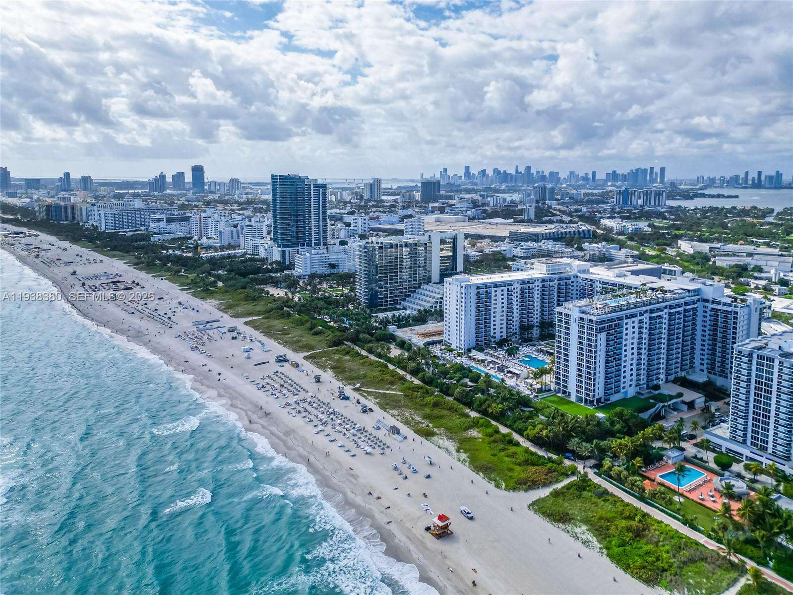Roney Palace at 2301 Collins Ave, Miami Beach, FL 33139 - For Rent photo 4