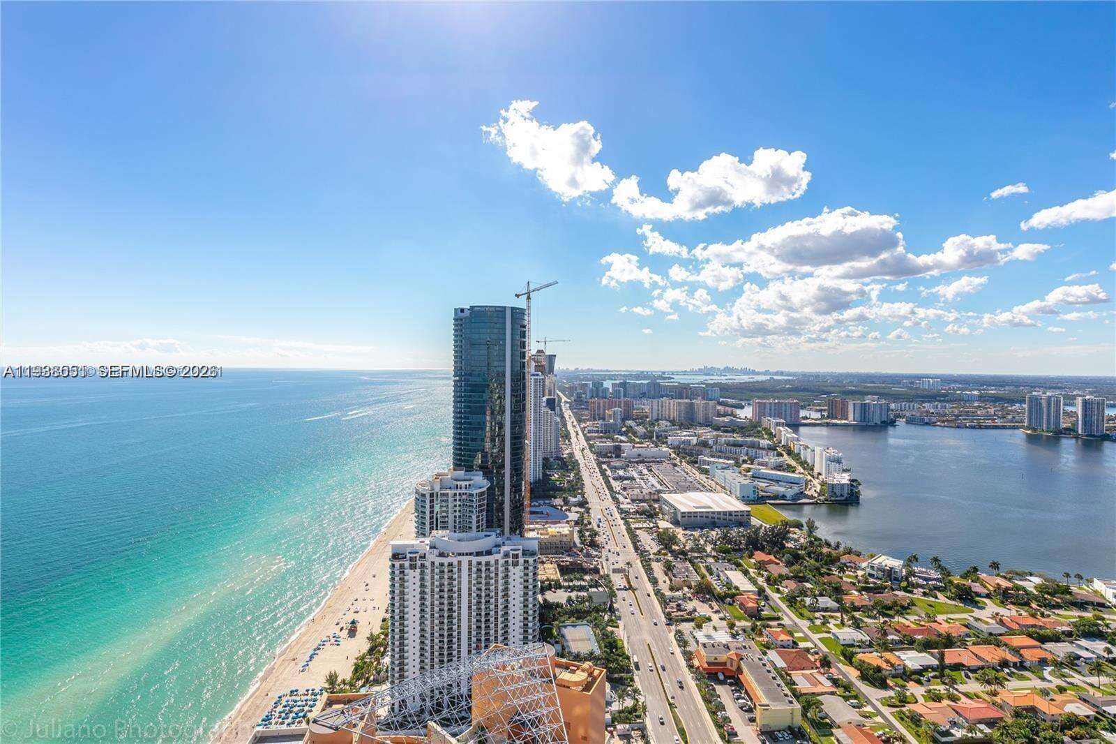 Armani Casa at 18975 Collins Ave, Sunny Isles Beach, FL 33160 - For Rent photo 3