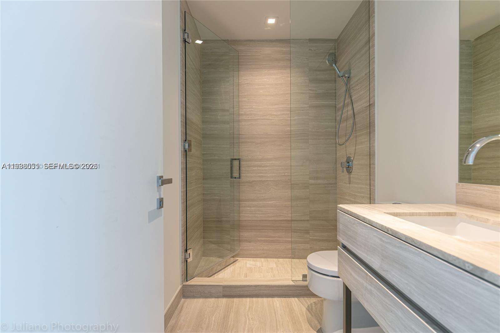 Armani Casa at 18975 Collins Ave, Sunny Isles Beach, FL 33160 - For Rent photo 23