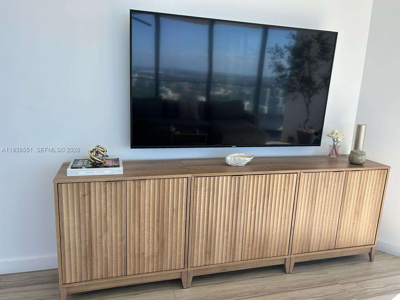 Armani Casa at 18975 Collins Ave, Sunny Isles Beach, FL 33160 - For Rent photo 24