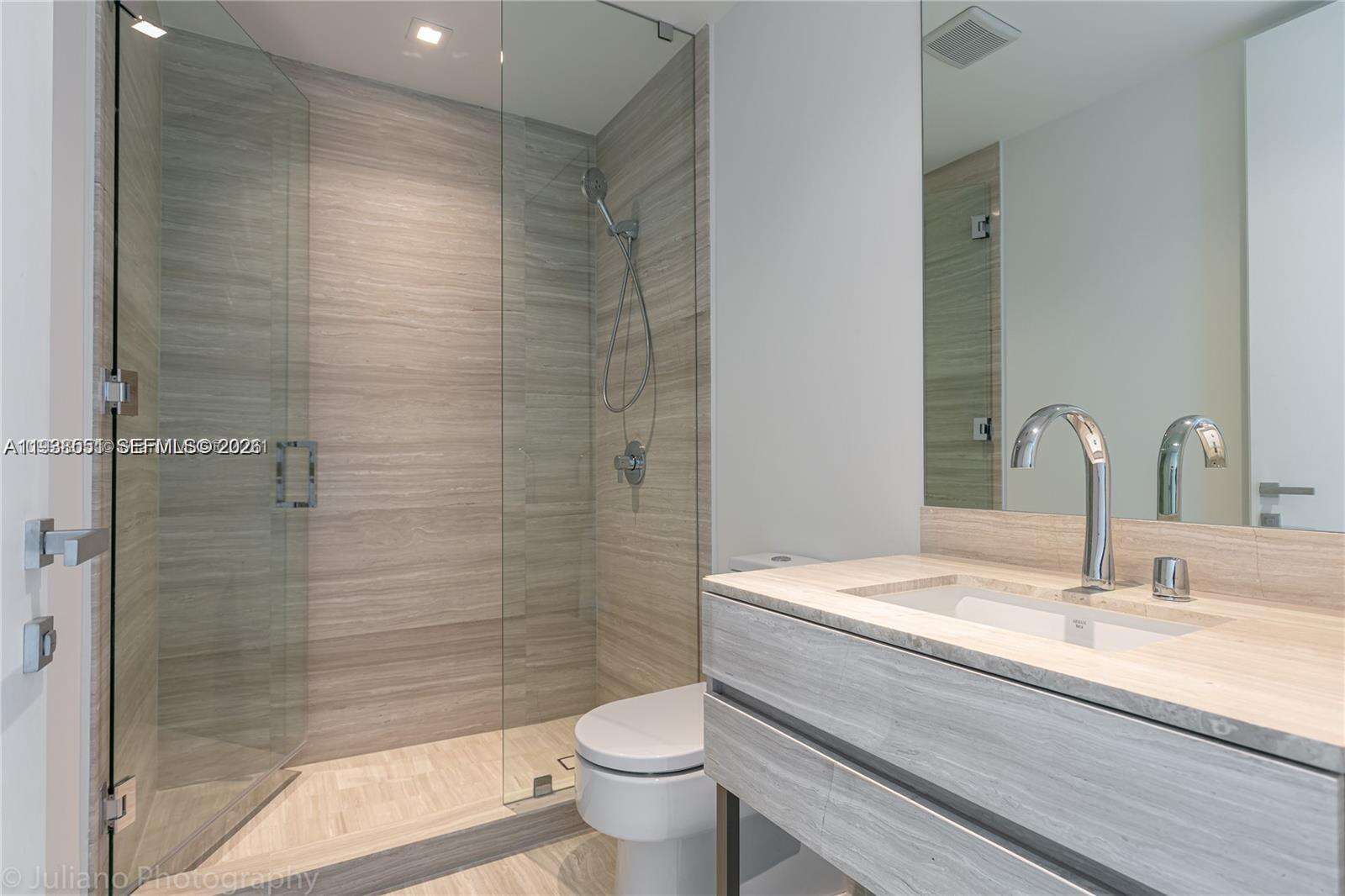Armani Casa at 18975 Collins Ave, Sunny Isles Beach, FL 33160 - For Rent photo 30