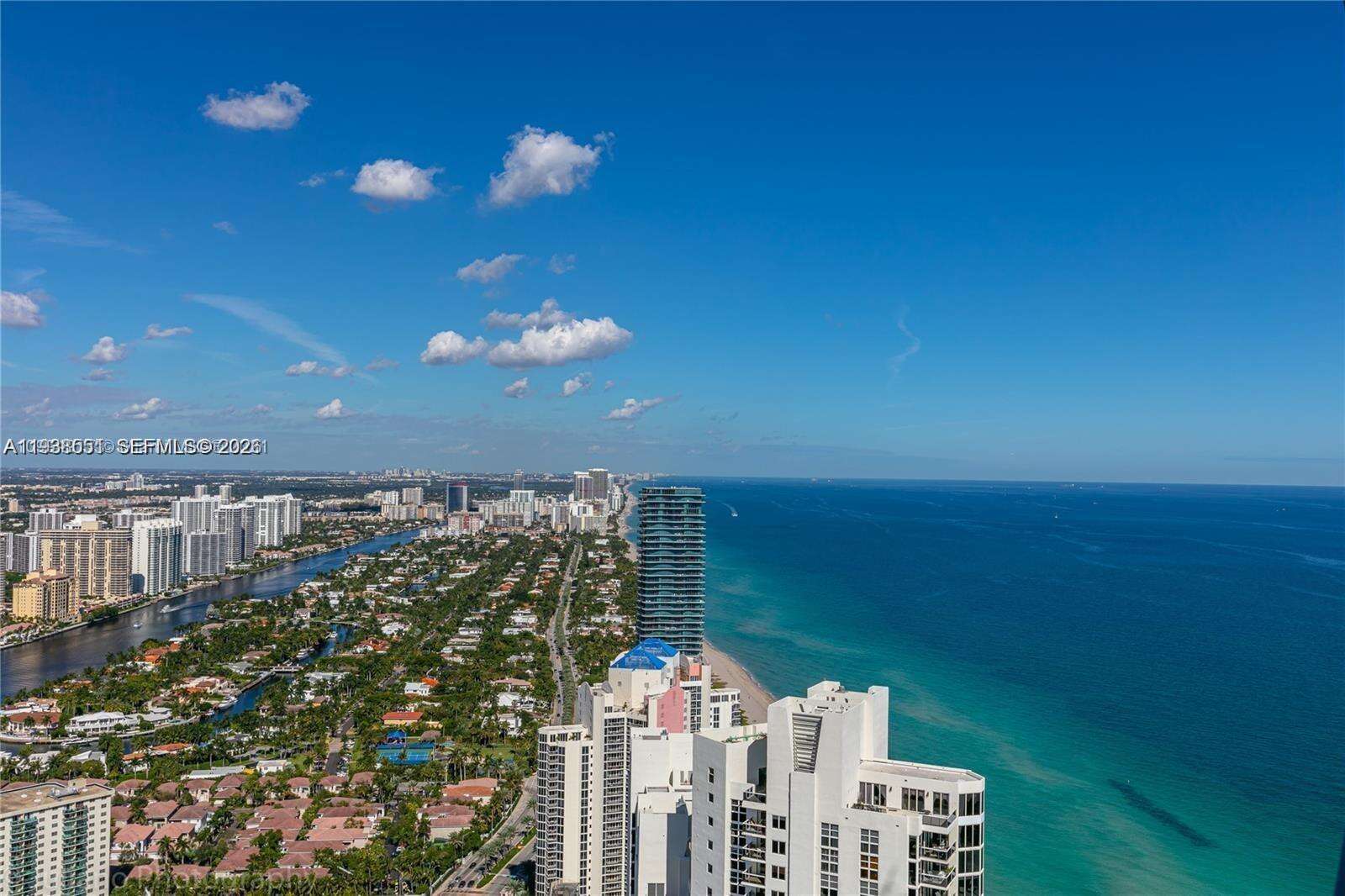 Armani Casa at 18975 Collins Ave, Sunny Isles Beach, FL 33160 - For Rent photo 4
