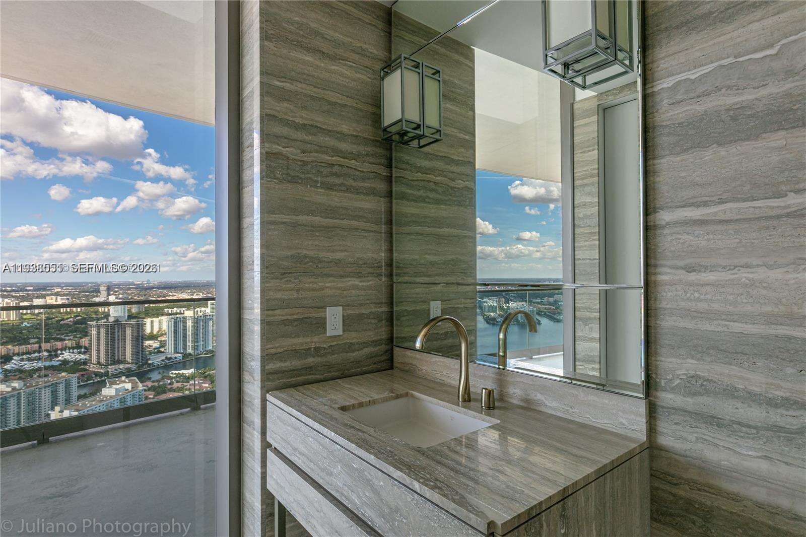 Armani Casa at 18975 Collins Ave, Sunny Isles Beach, FL 33160 - For Rent photo 32