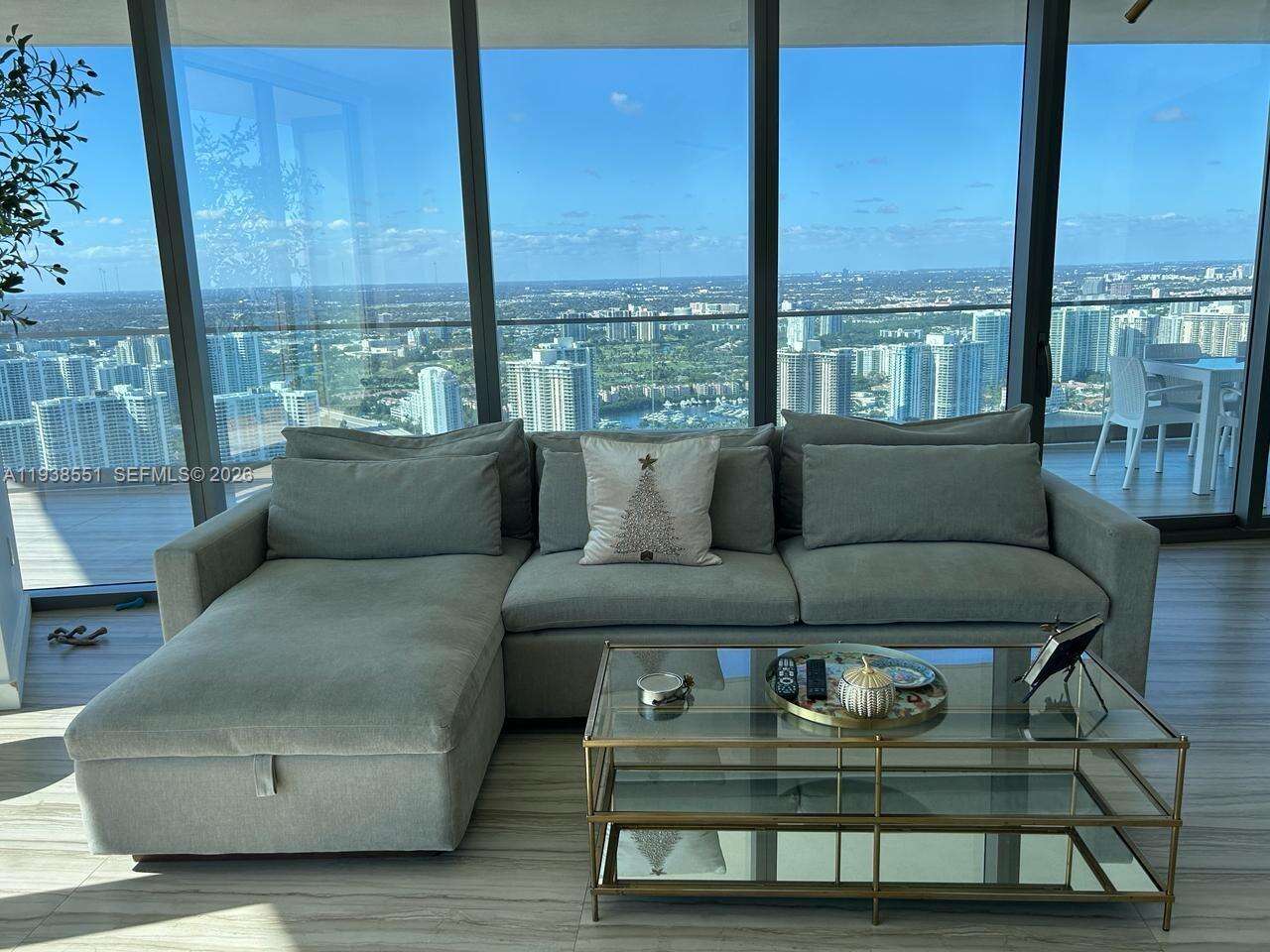 Armani Casa at 18975 Collins Ave, Sunny Isles Beach, FL 33160 - For Rent photo 34