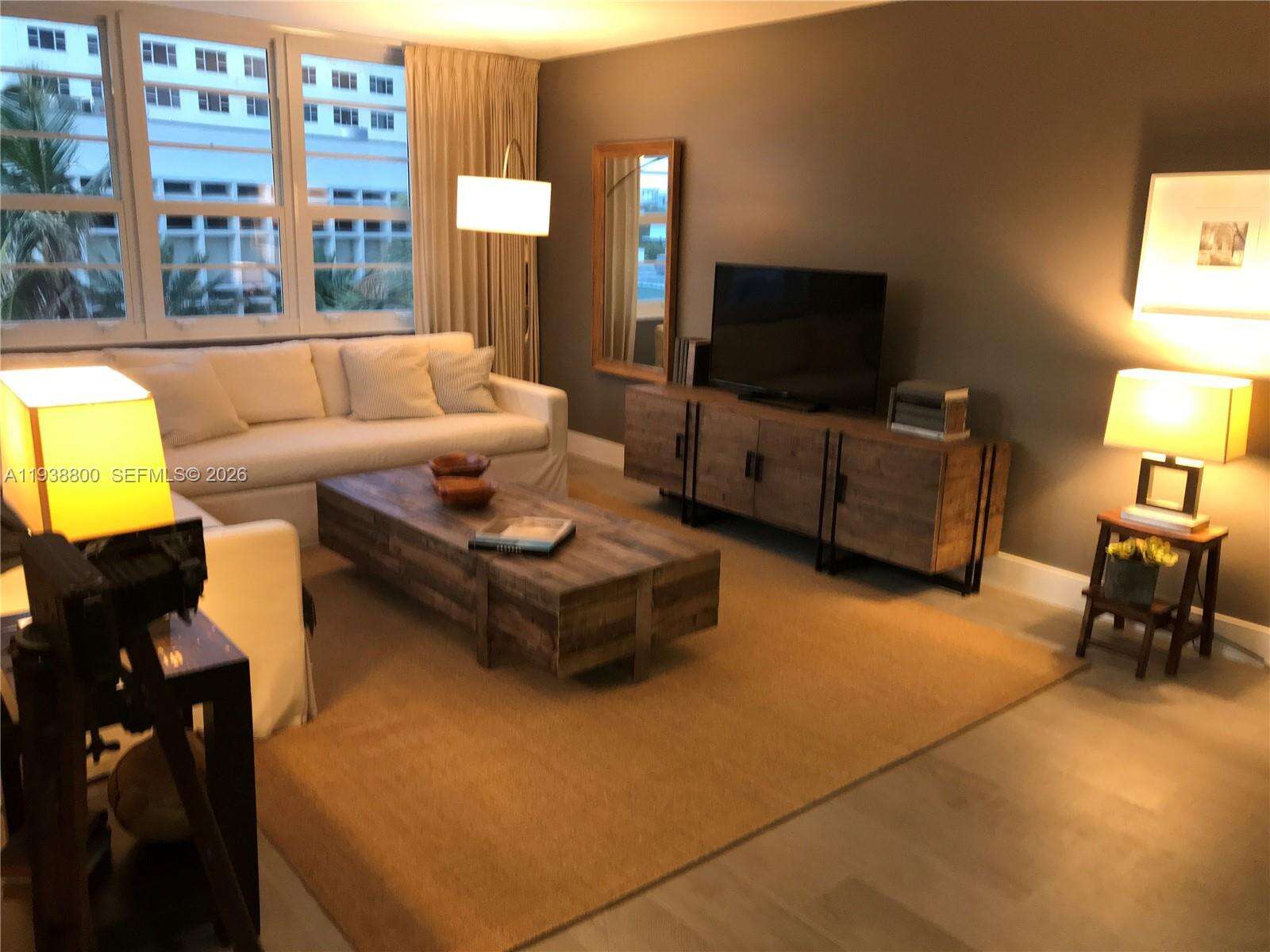 Decoplage at 100 Lincoln Rd, Miami Beach, FL 33139 - For Rent photo 2