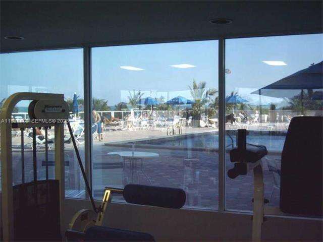 Decoplage at 100 Lincoln Rd, Miami Beach, FL 33139 - For Rent photo 39