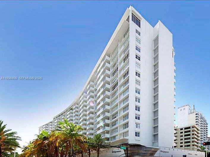 Decoplage at 100 Lincoln Rd, Miami Beach, FL 33139 - For Rent photo 40